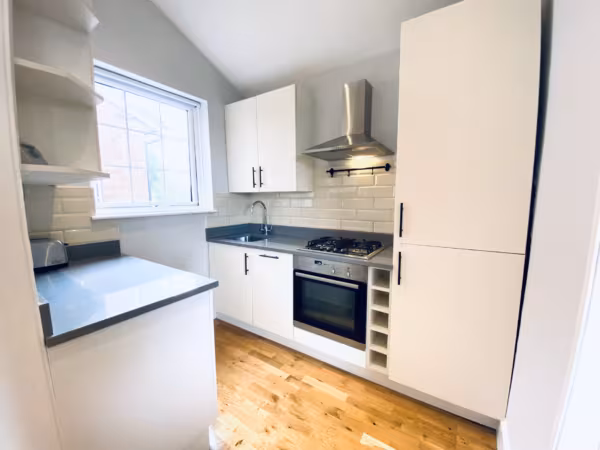 Leam Terrace, CV31 1DF