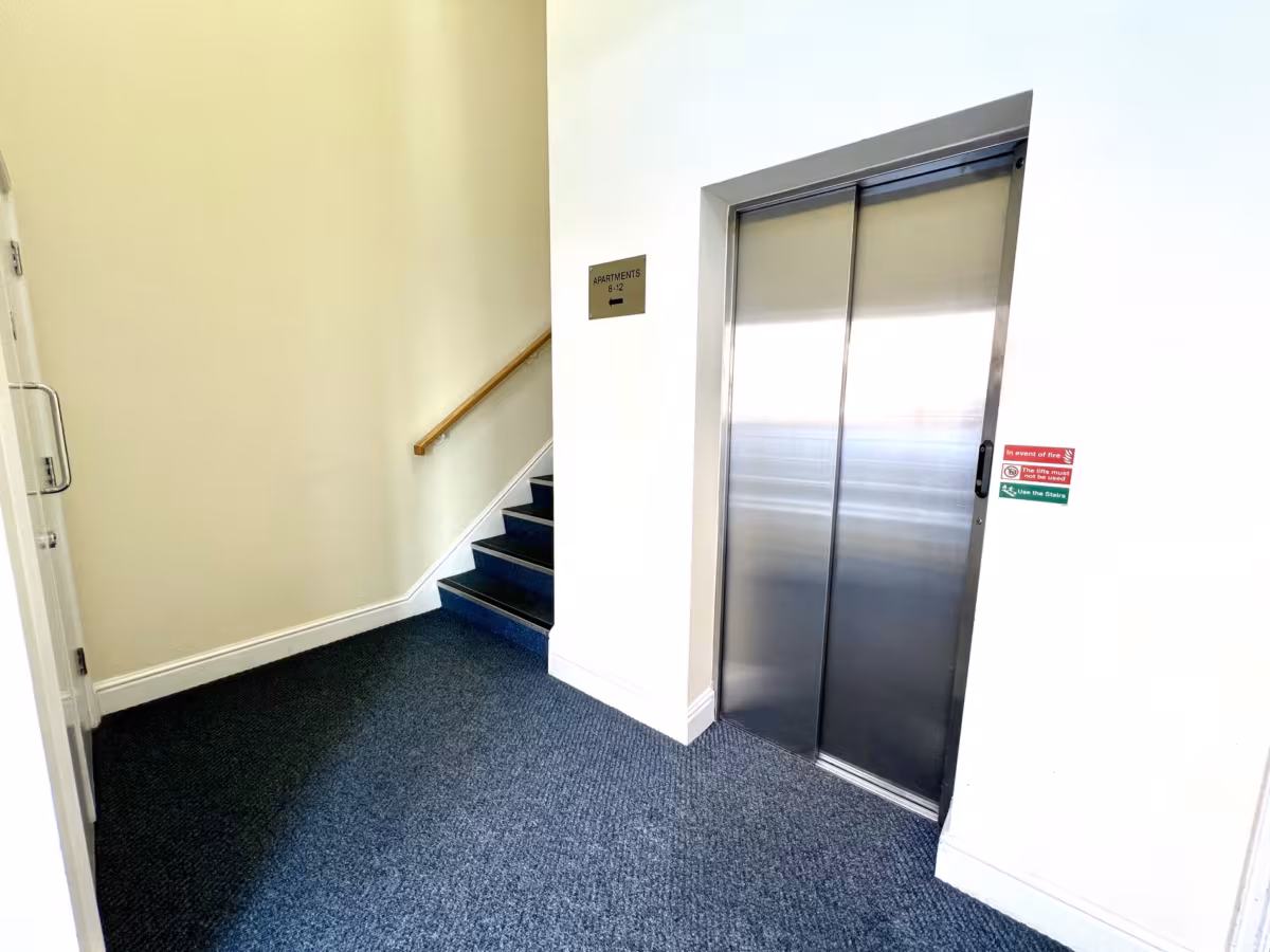 Windsor Street, CV32 5EA