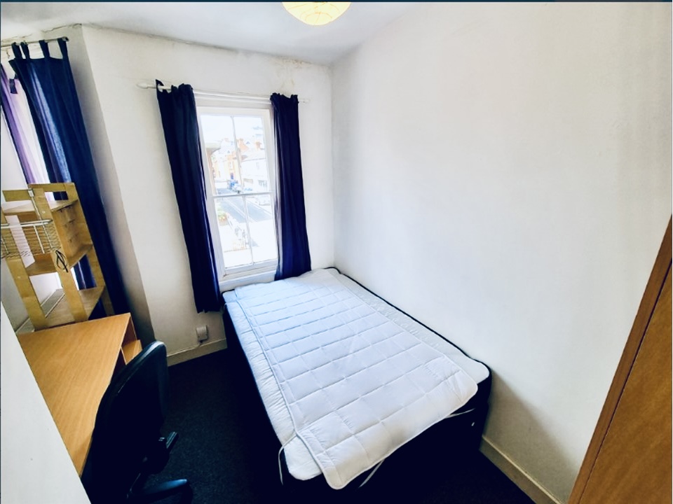 Oxford Street, CV32 4RA – 2025/26 Student – Spa Estates