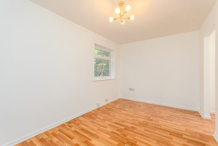 Hitchman Road, CV31 3QP