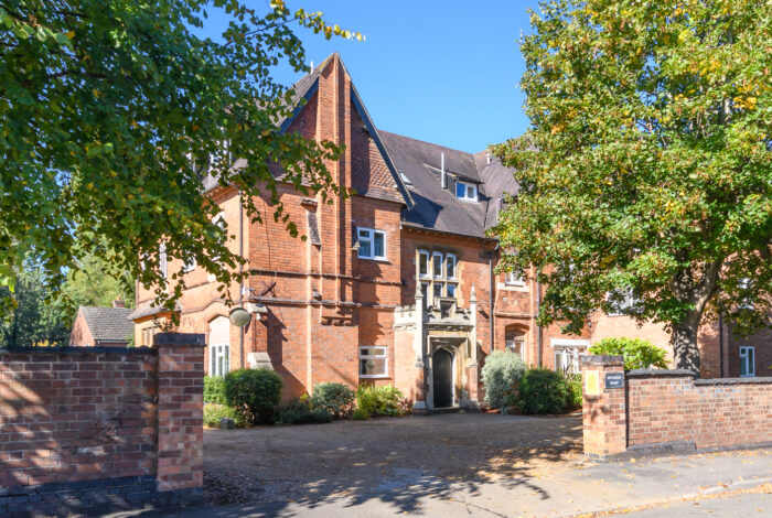 Hitchman Road, CV31 3QP