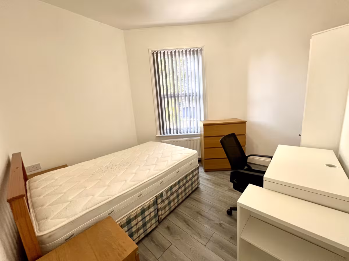 Camberwell Terrace, CV31 1LP - Student 2027/28