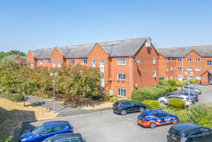 Frances Havergal Close, CV31 3BU