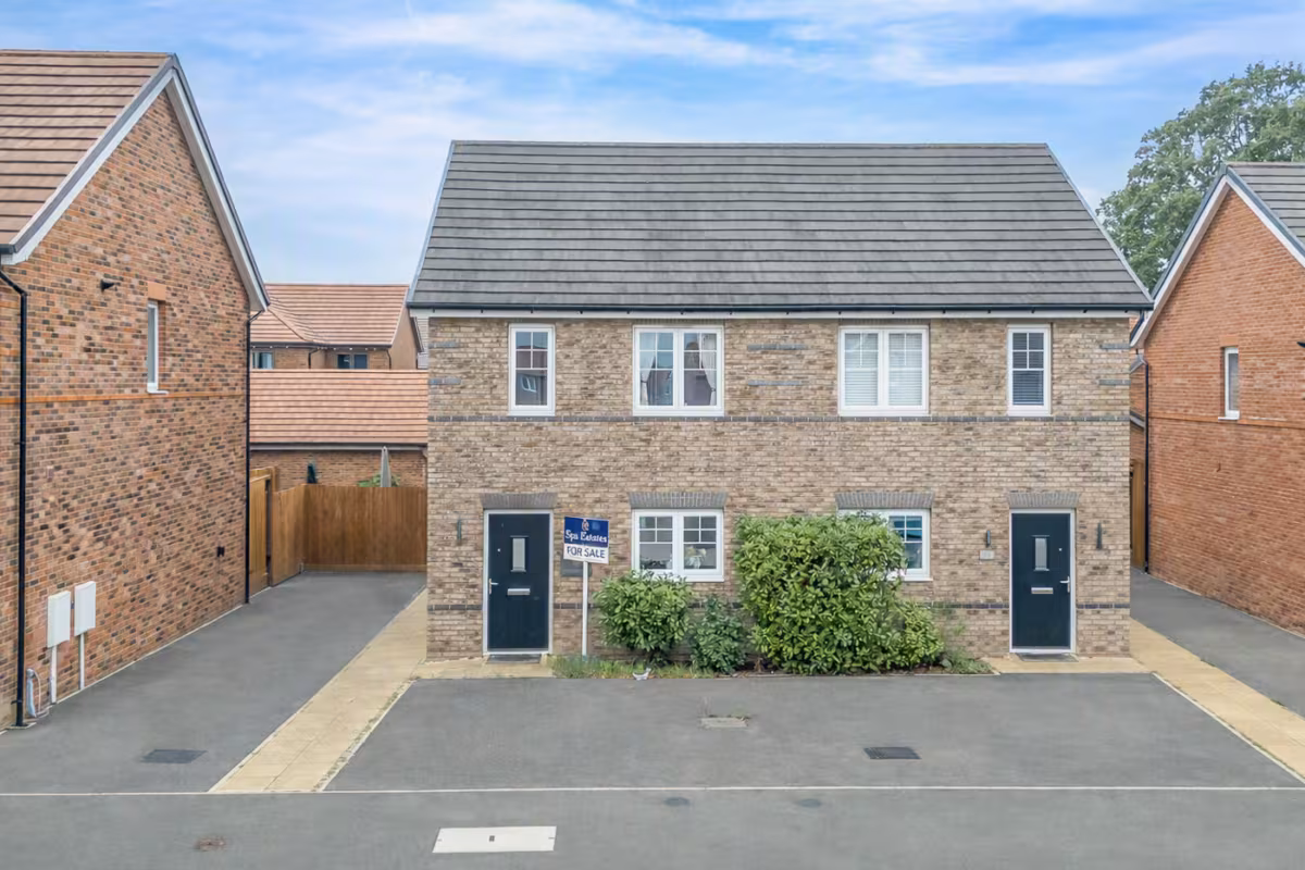 Whittaker Way, CV34 8AX
