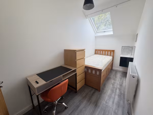 Avenue Road, CV31 1LZ - Student 2027/28