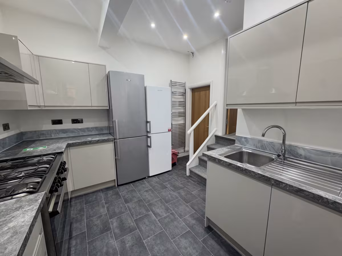 Avenue Road, CV31 1LZ - Student 2027/28